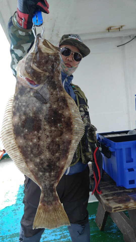 6월 16일아라호 광어 다운샷 2부