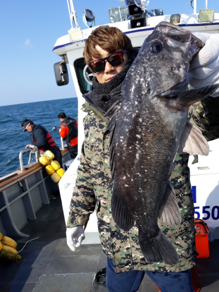 11월16일 먼~바다 우럭낚시