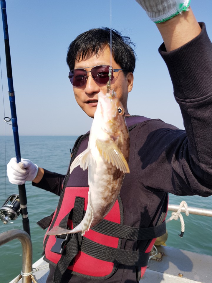 4월20일 진두낚시 올스타호 오후시간낚시