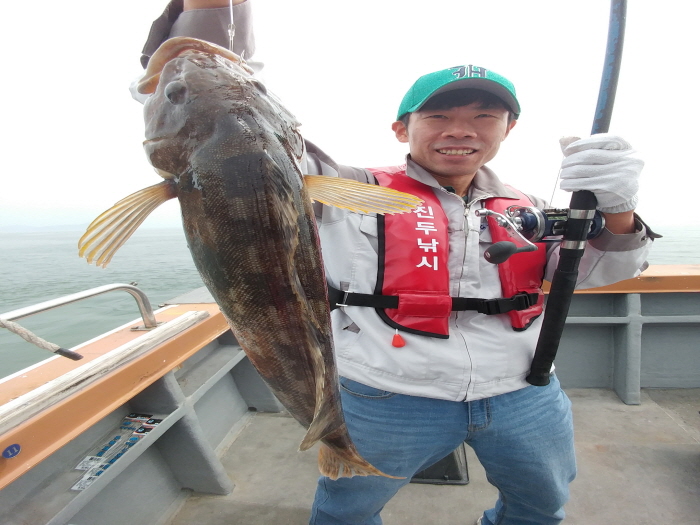 4월30일 진두낚시 아라호 근해단체