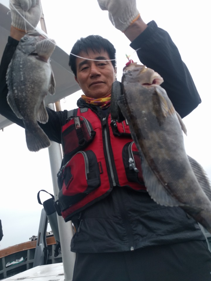 6월7일 아라호 먼~먼바다 우럭출조