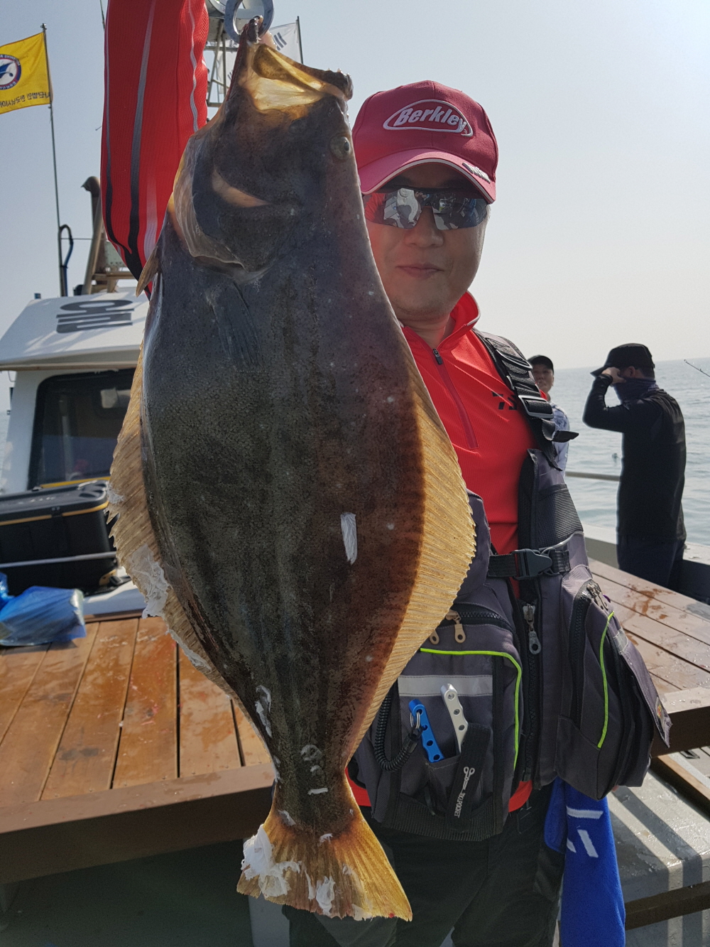 6월6일 진두낚시 올스타호 대광어다운샷출조