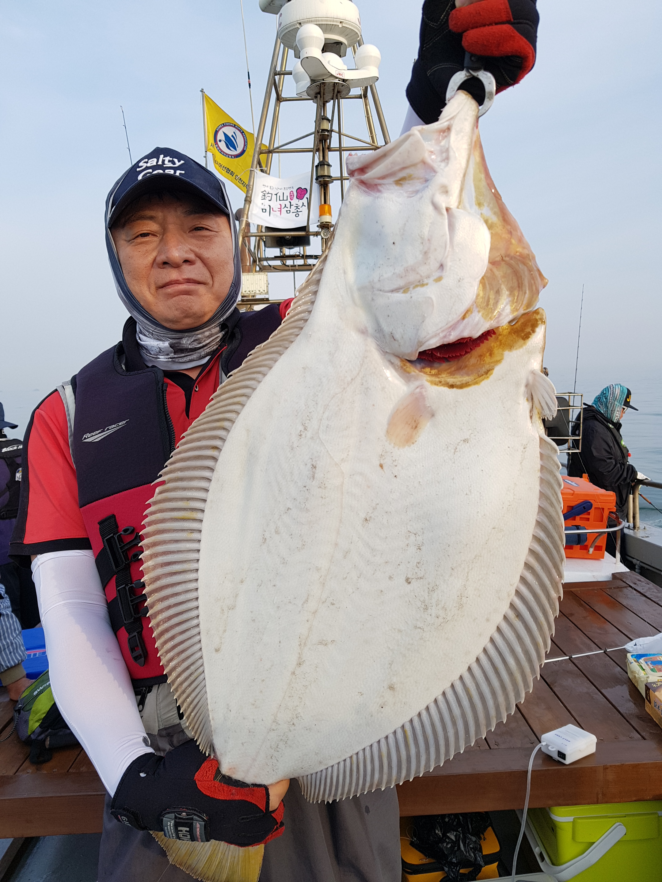 6월3일 진두낚시 올스타호 대광어다운샷출조