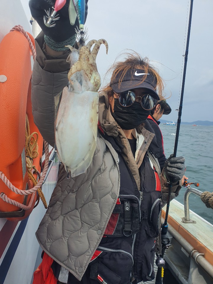 [아라호]  10월 2일 주꾸미 조황