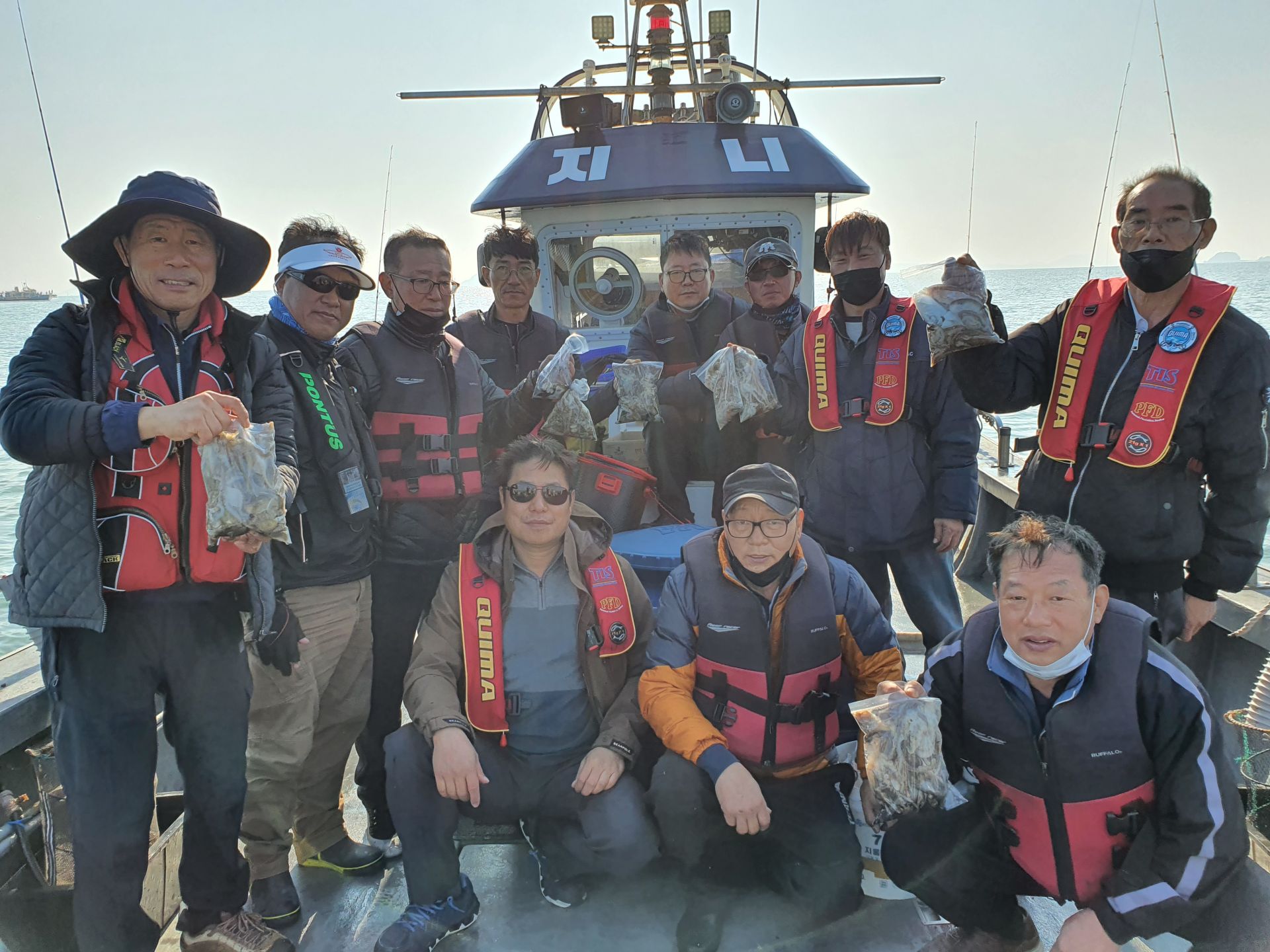 [지니호] 10월 24일 조황 (단체독선)