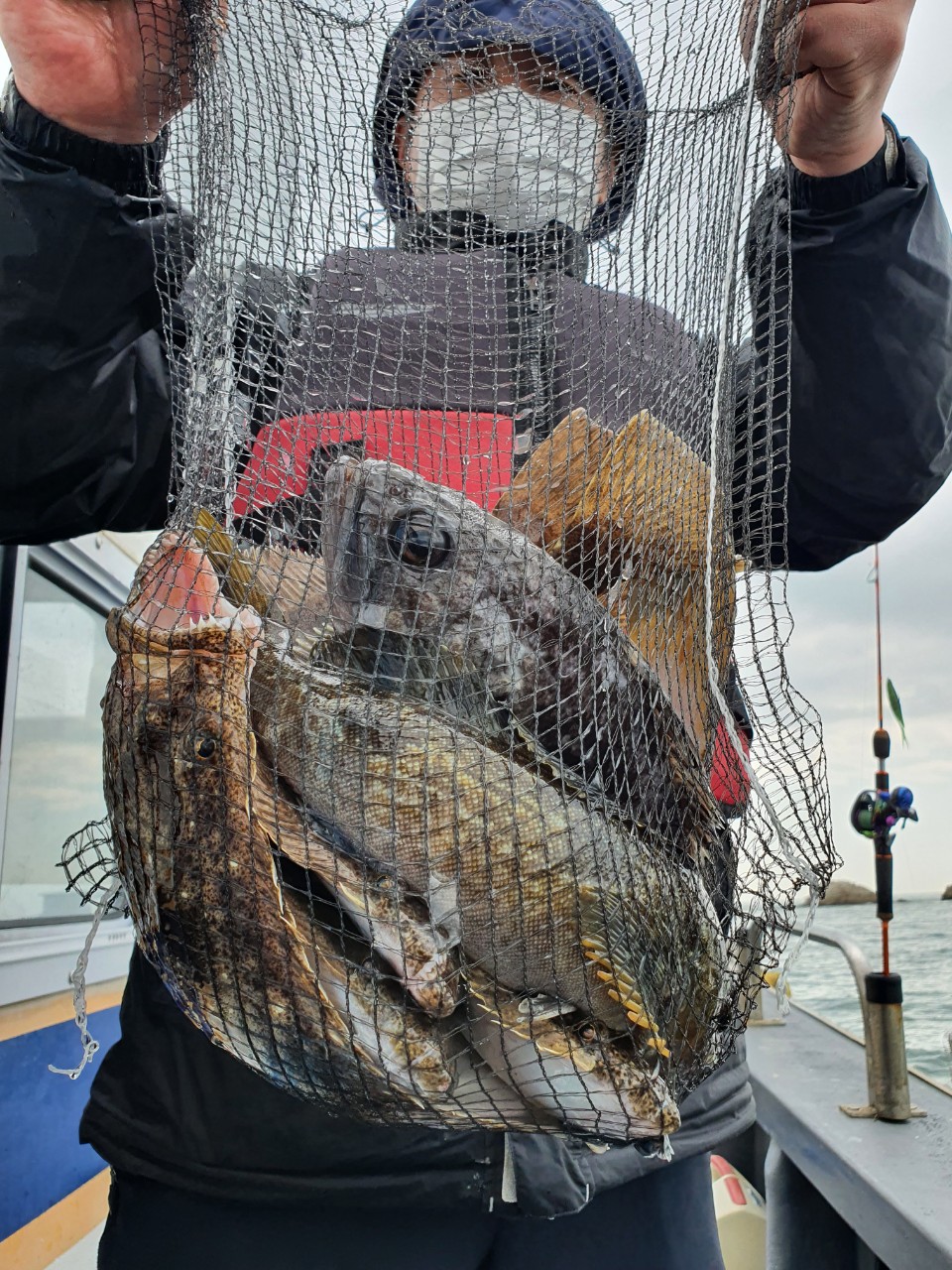 [지니호] 4월 29일 다잡아외수질 조황(8인출조)