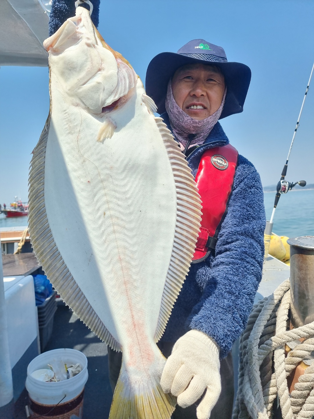 [아라호] 4월 17일 쭈꾸미&광어출조 조황