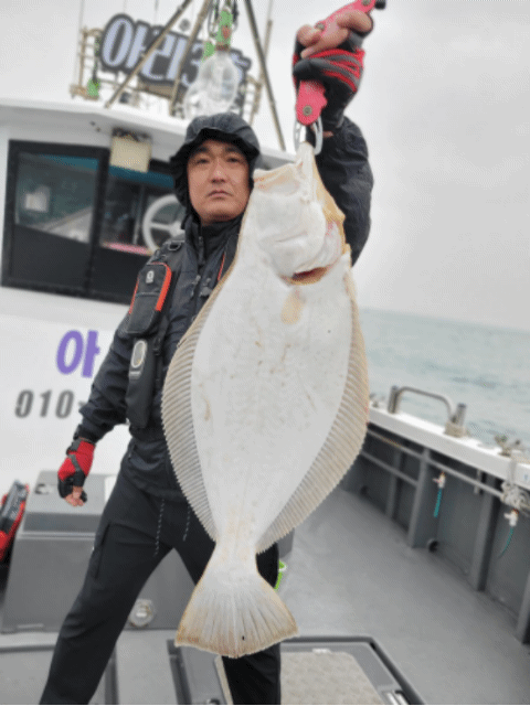 [아라3호] 4월 20일 조황(8인출조)