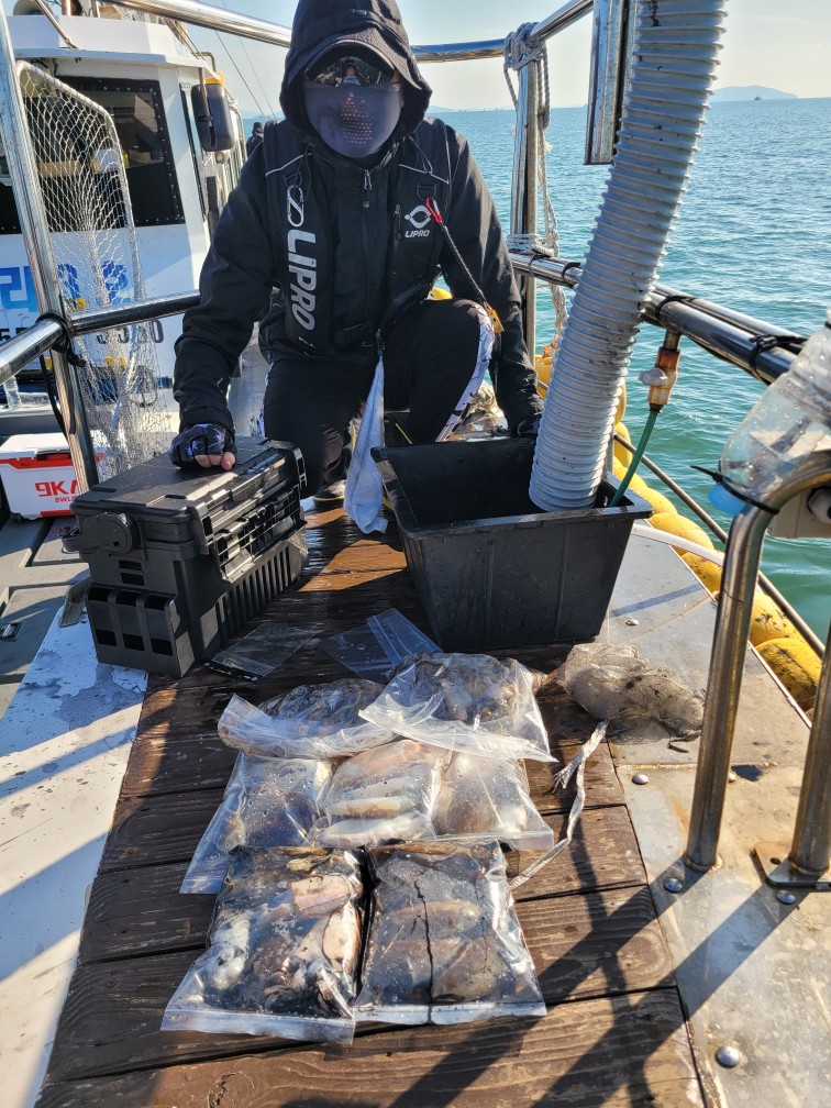 영흥도아라3호  9월 29일 조황