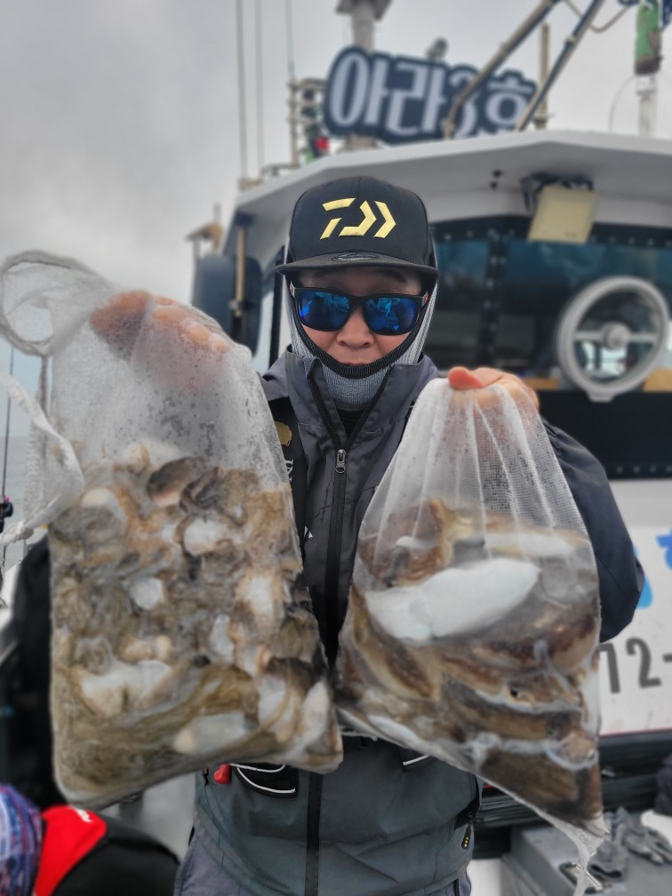 [영흥도아라3호] 10월 2일 조황