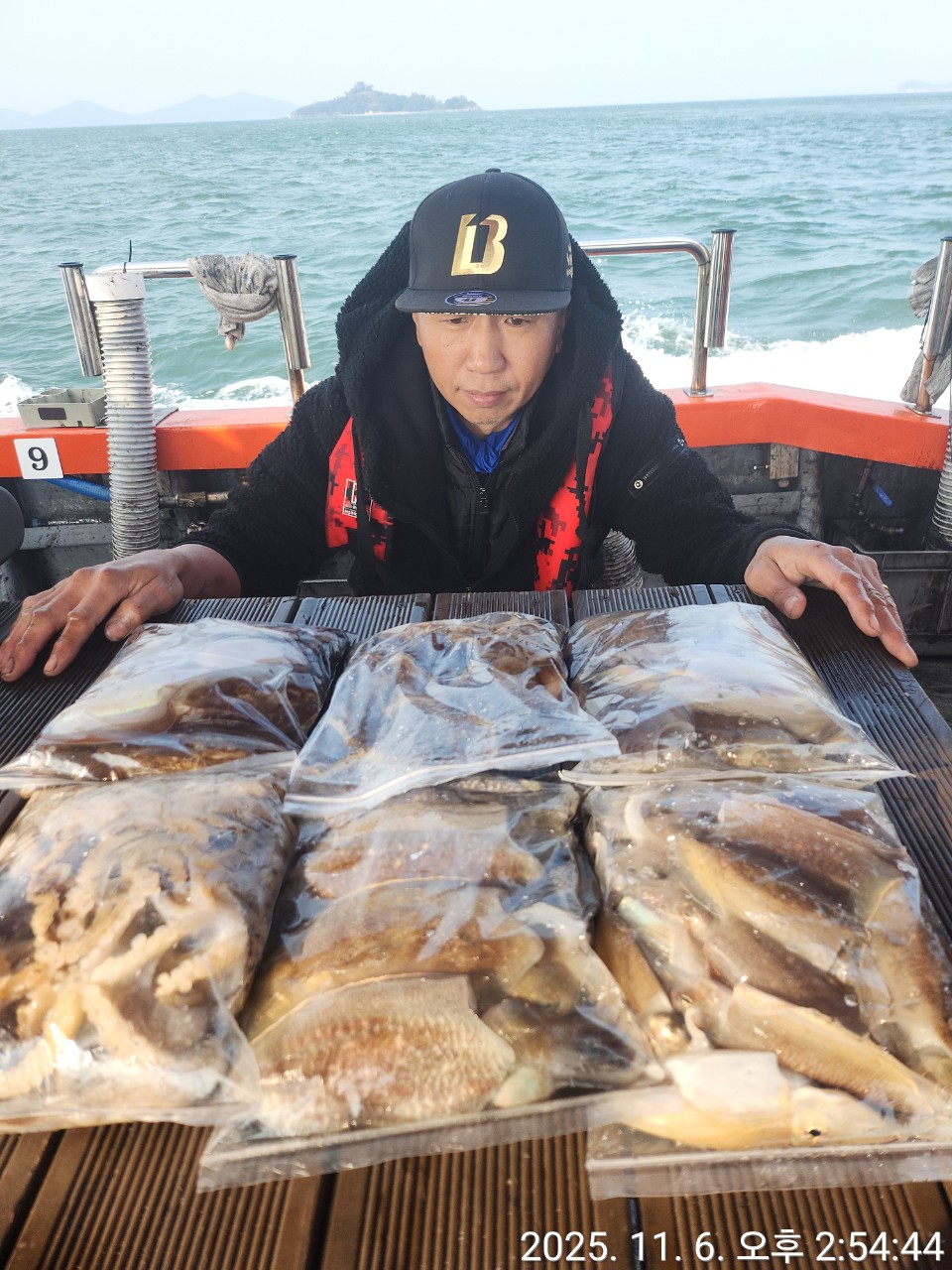 [영흥도아라2호] 11월 6일 조황